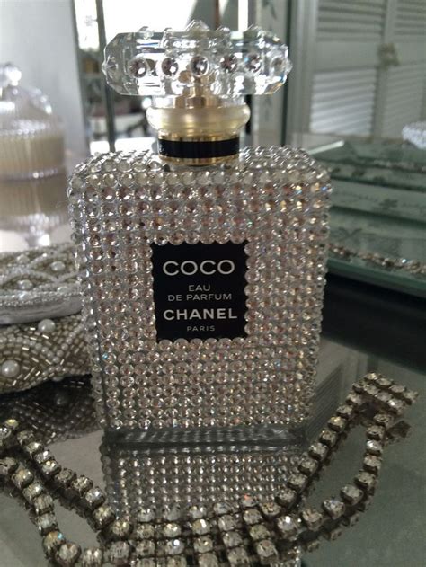 chanel neck band bottle